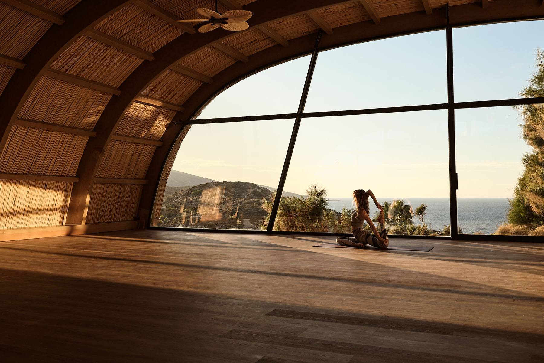 Wellness and bathing rituals at an Omicron hotel in Crete
