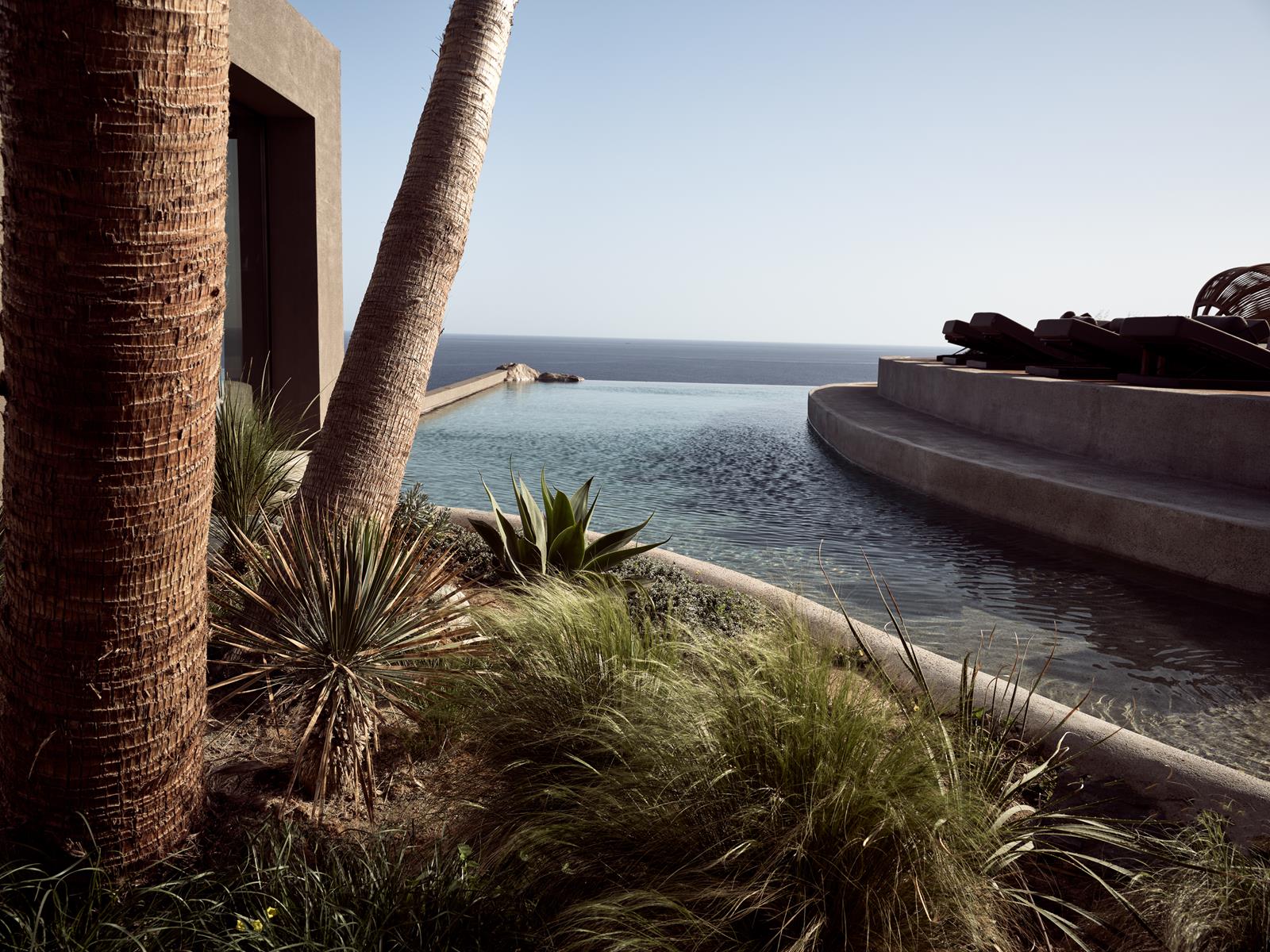 Acro Suites in Crete