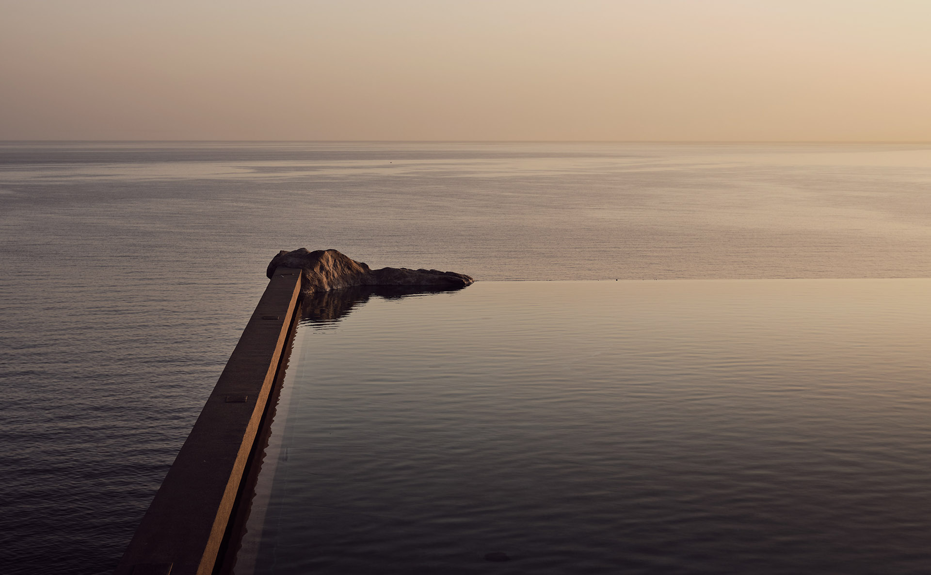 Infinity pool terrace above the Cretan Sea